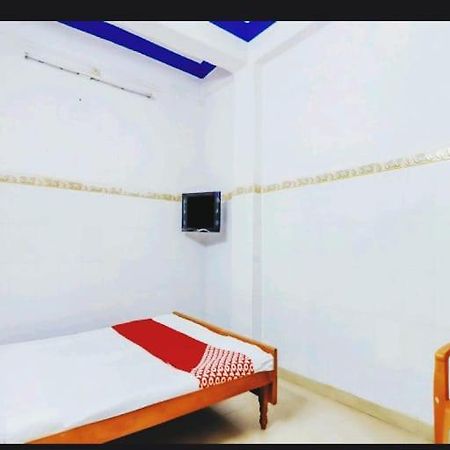 Metro Lodge Hyderabad Eksteriør bilde