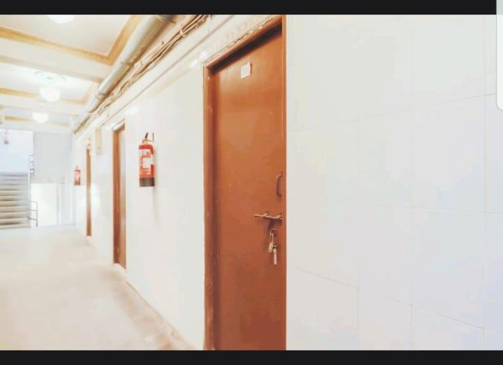 Metro Lodge Hyderabad Eksteriør bilde